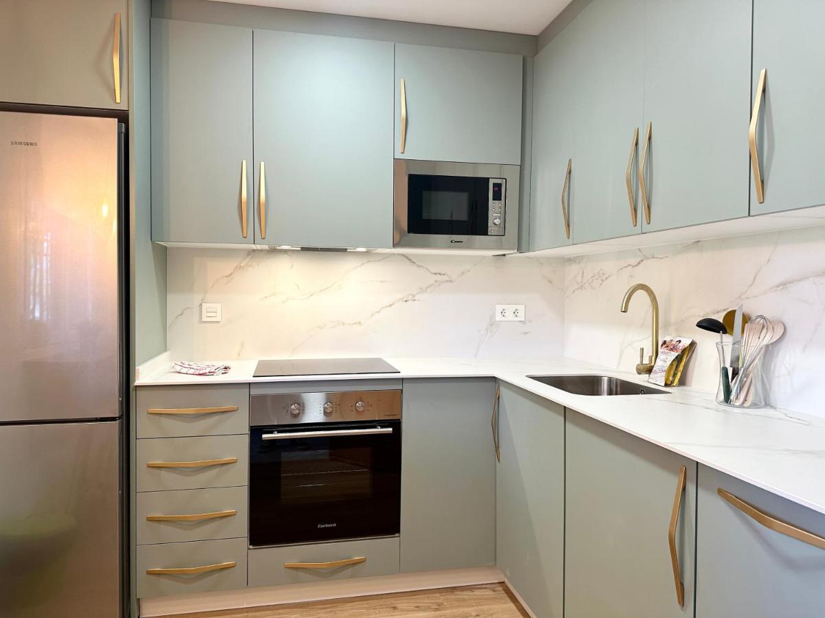 Alvarito - Eaw Homes Apartment